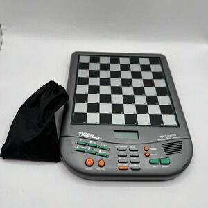 Tiger Chess Voice Master Electronic Chess 1998 Complete Tested and Works